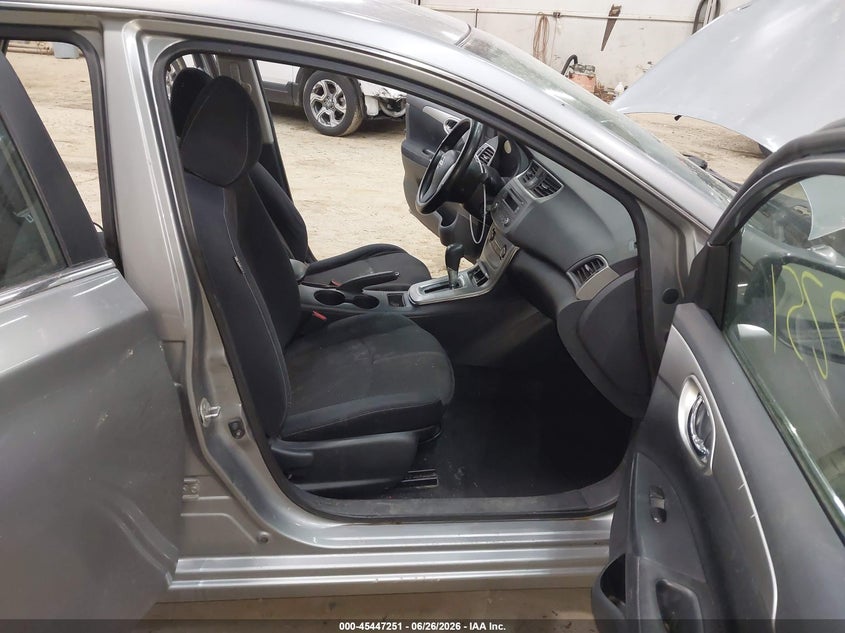 2014 NISSAN SENTRA auction photo 5