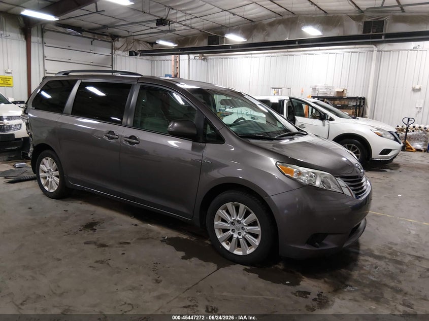 2016 TOYOTA SIENNA LE 7 PASSENGER