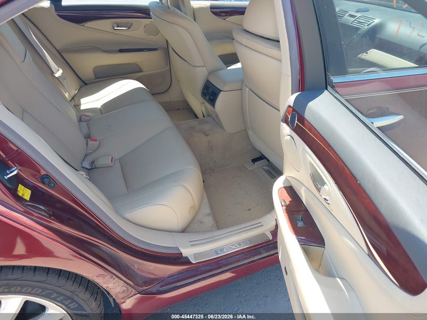 2009 LEXUS LS 460 auction photo 8