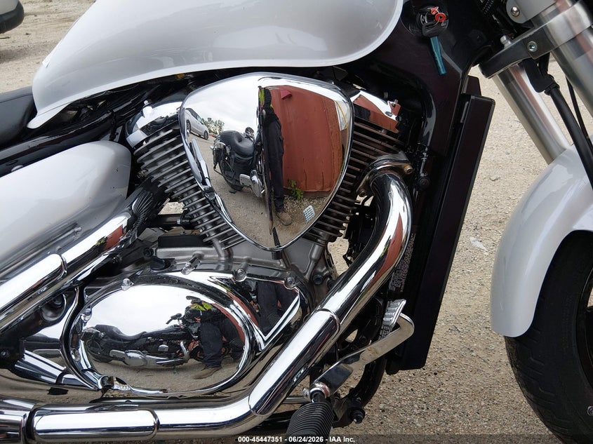 2015 SUZUKI VZ800 auction photo 8