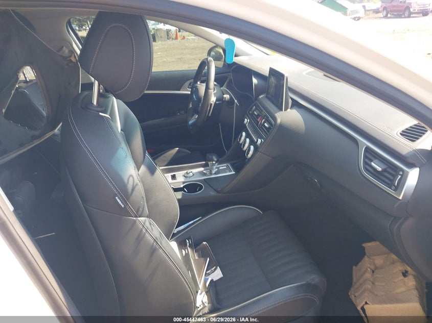 2019 GENESIS G70 SEDAN 2.0L I-4 DI, DOHC, VVT, TURBO, 252HP