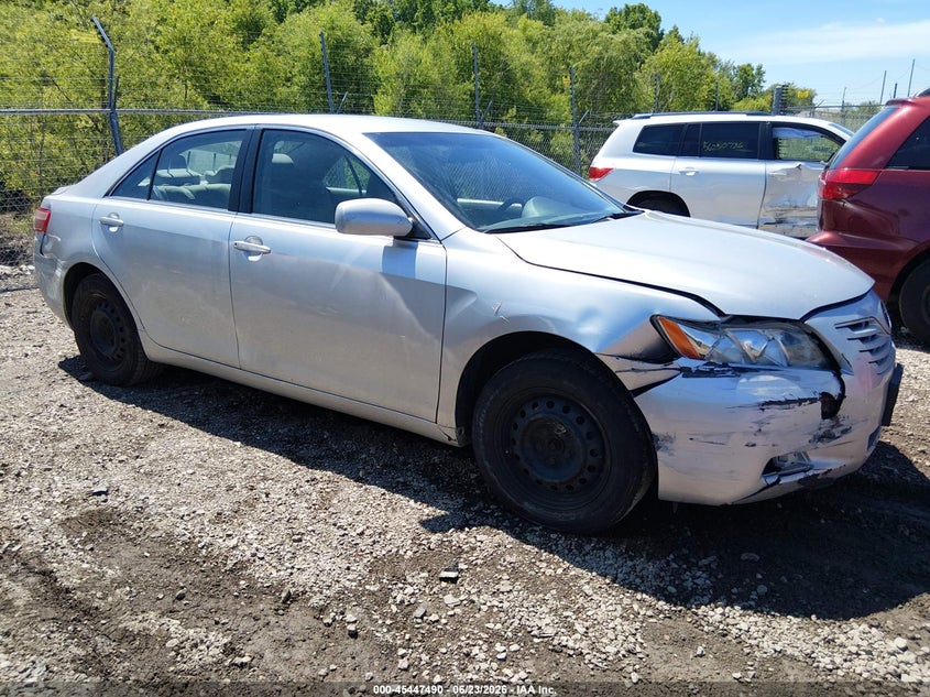 2009 TOYOTA CAMRY auction photo 1