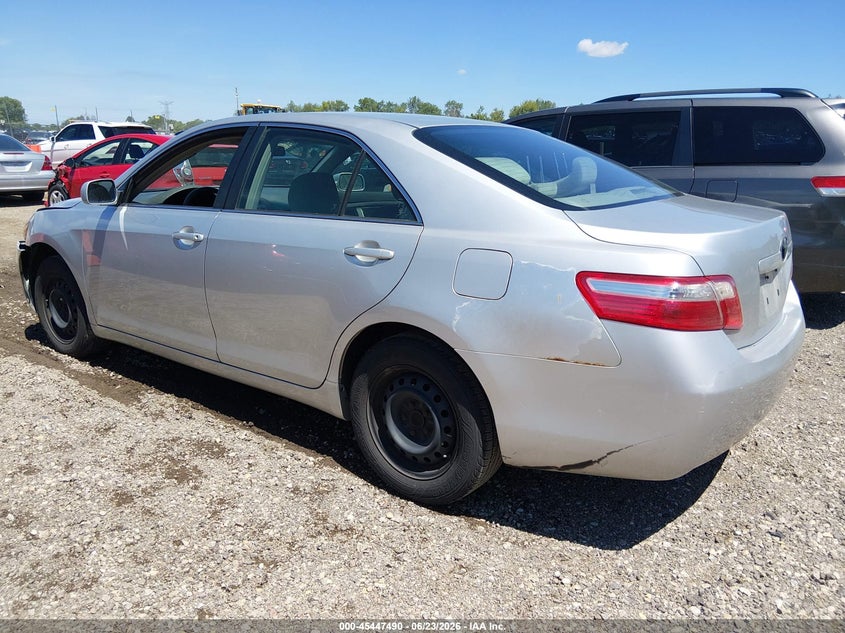 2009 TOYOTA CAMRY auction photo 3