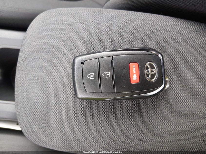 2026 Toyota Corolla Cross Le VIN: 7MUCAABGXTV189872 Lot: 45447523