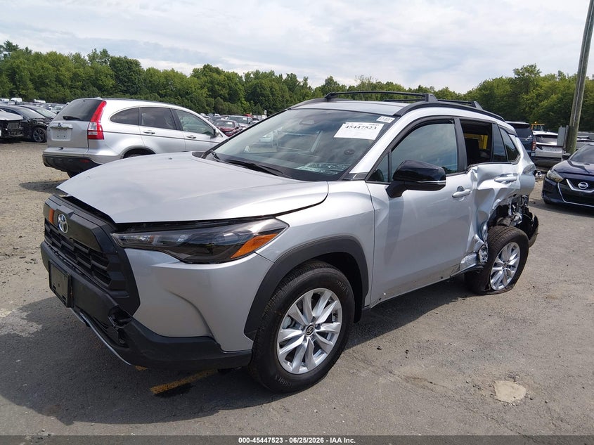 2026 TOYOTA COROLLA CROSS auction photo 2