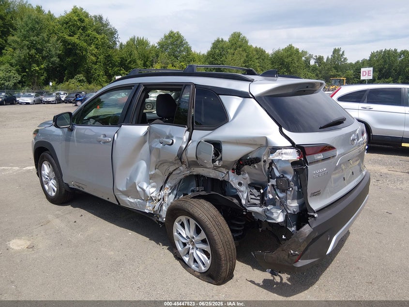 2026 TOYOTA COROLLA CROSS auction photo 3
