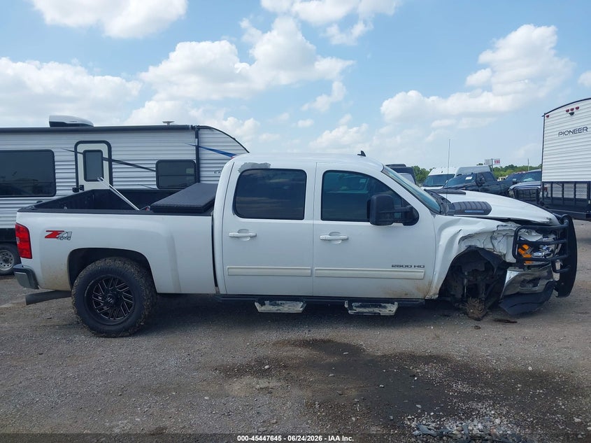 CHEVROLET SILVERADO 2500HD 2014 VIN 1GC1KYE83EF159076