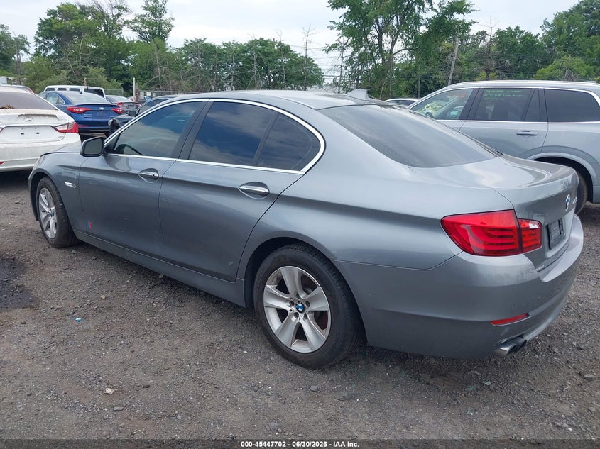 AtlanticExpress - BMW 5 Series