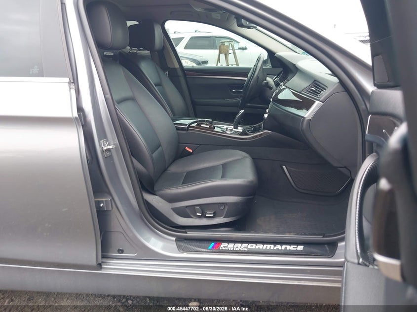 AtlanticExpress - BMW 5 Series