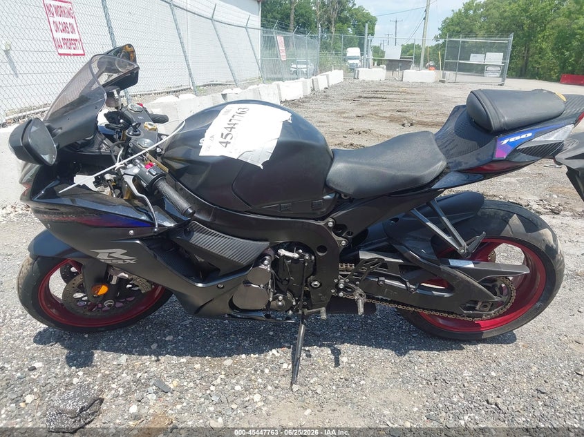 2026 Suzuki Gsx-R750 VIN: JS1GR7MA1T7101229 Lot: 45447763