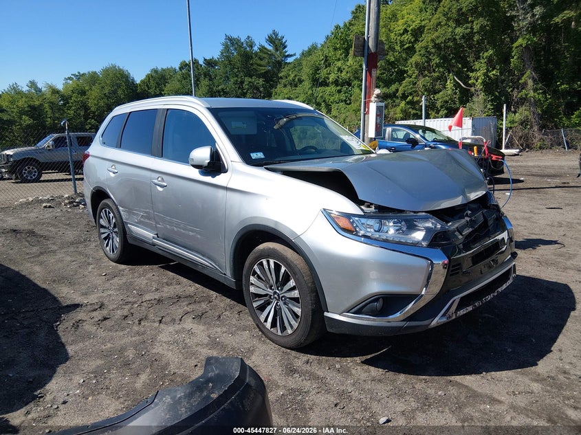 2020 MITSUBISHI OUTLANDER auction photo 1