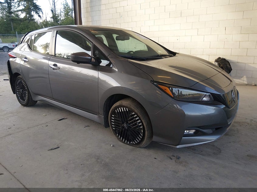 2025 Nissan Leaf