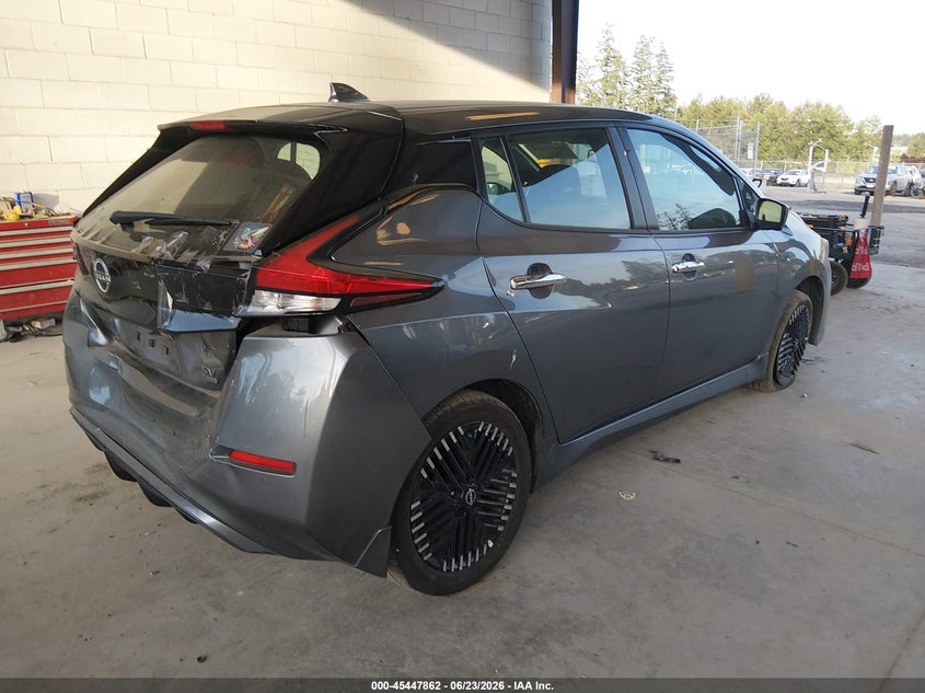 2025 NISSAN LEAF auction photo 4