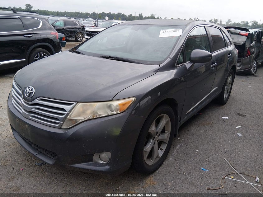 2012 TOYOTA VENZA auction photo 2
