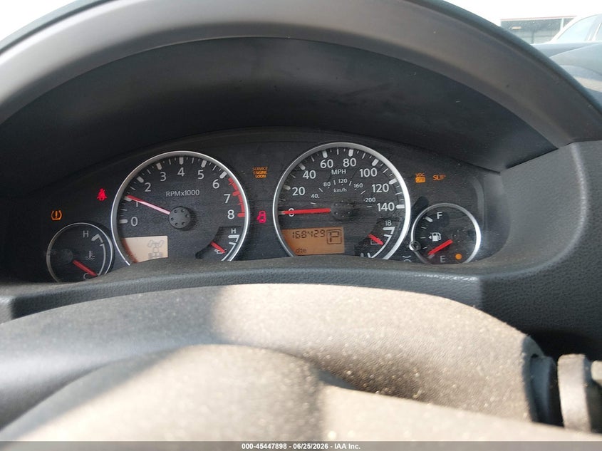 2005 NISSAN PATHFINDER auction photo 7