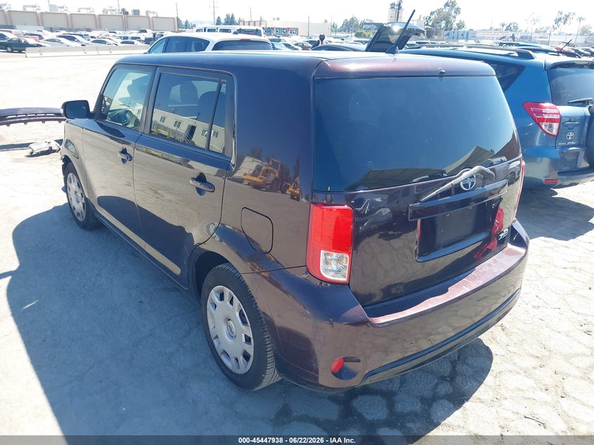 Vin: jtlze4fe7ej064125, lot: 45946047, scion xb 20143