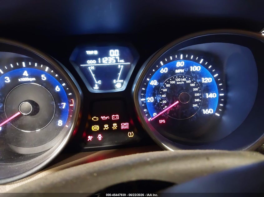 2013 HYUNDAI ELANTRA auction photo 7
