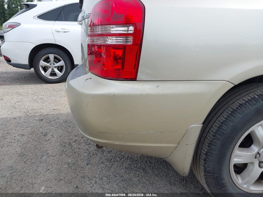 2001 TOYOTA HIGHLANDER auction photo 6