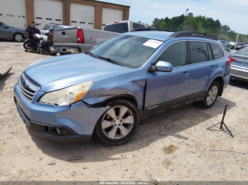 2010 SUBARU OUTBACK auction photo 2