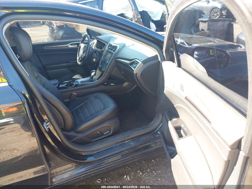 2015 FORD FUSION auction photo 5