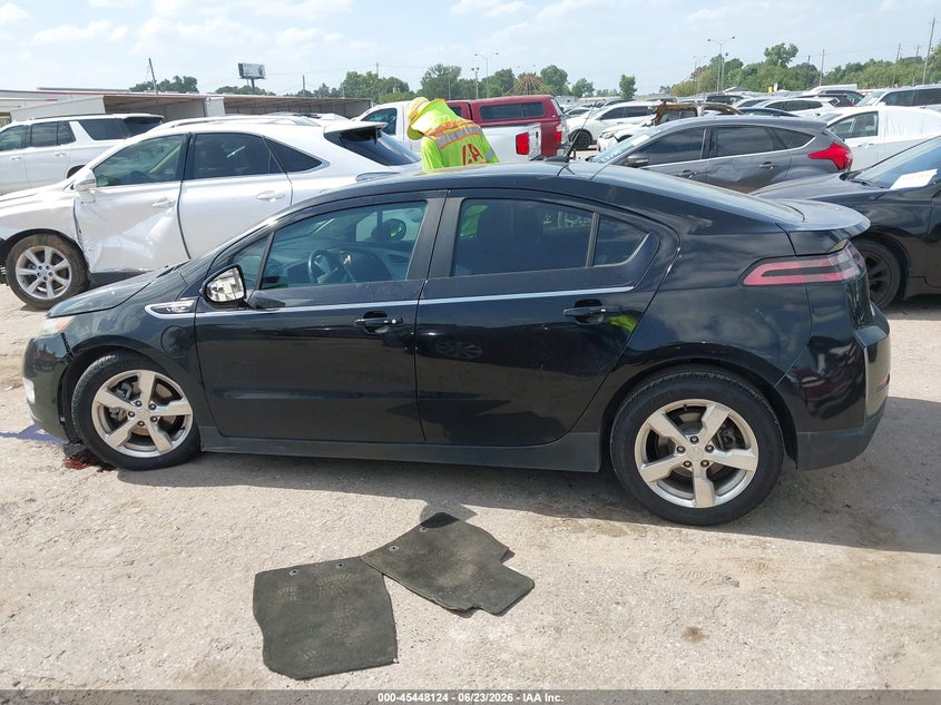 2014 Chevrolet Volt VIN: 1G1RB6E46EU116277 Lot: 45448124