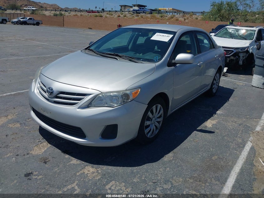2013 TOYOTA COROLLA auction photo 2