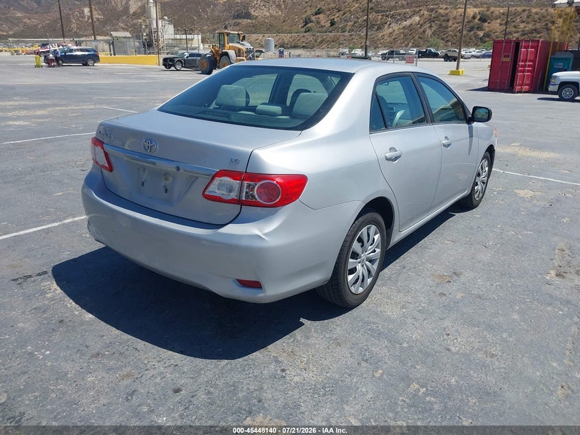 2013 TOYOTA COROLLA auction photo 4