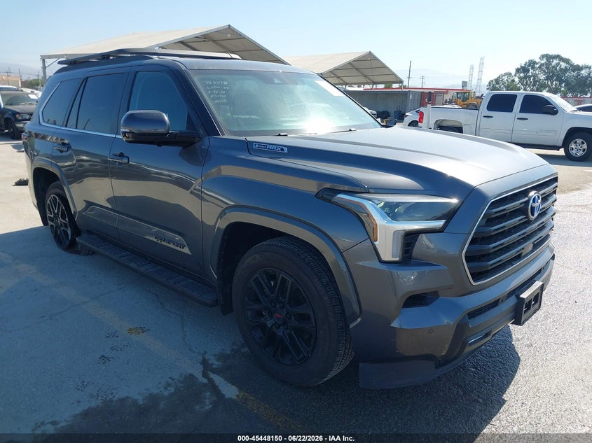 2024 TOYOTA SEQUOIA — zdjęcie z aukcji