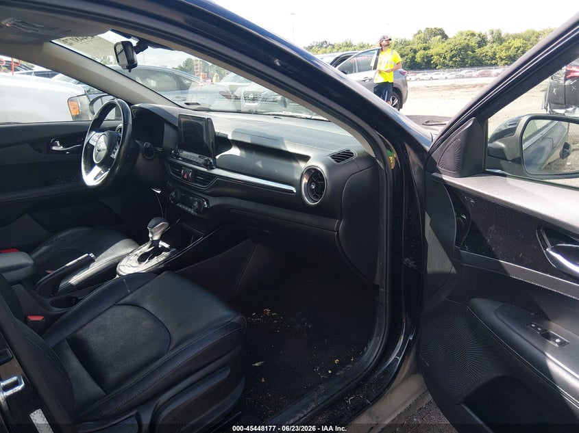 2021 KIA FORTE auction photo 5
