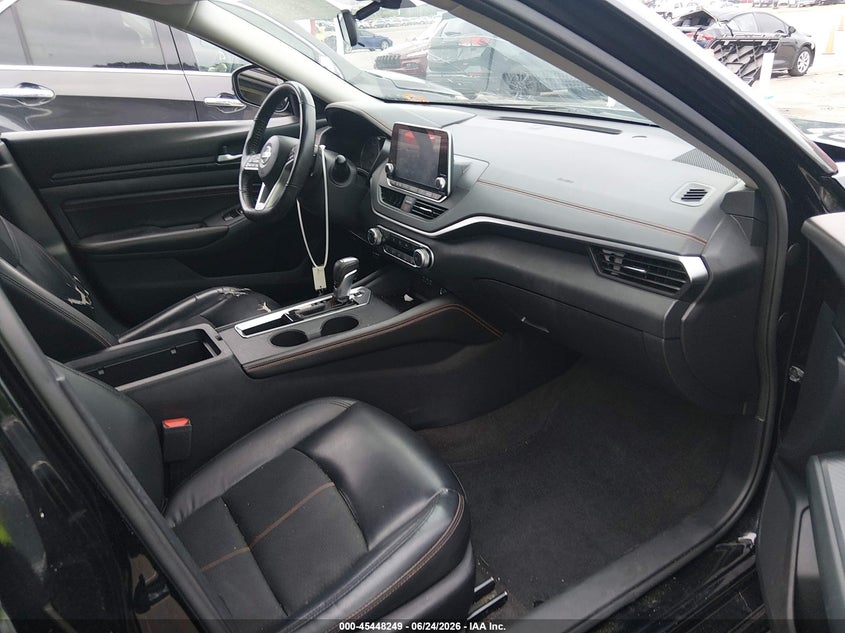 2022 NISSAN ALTIMA auction photo 5
