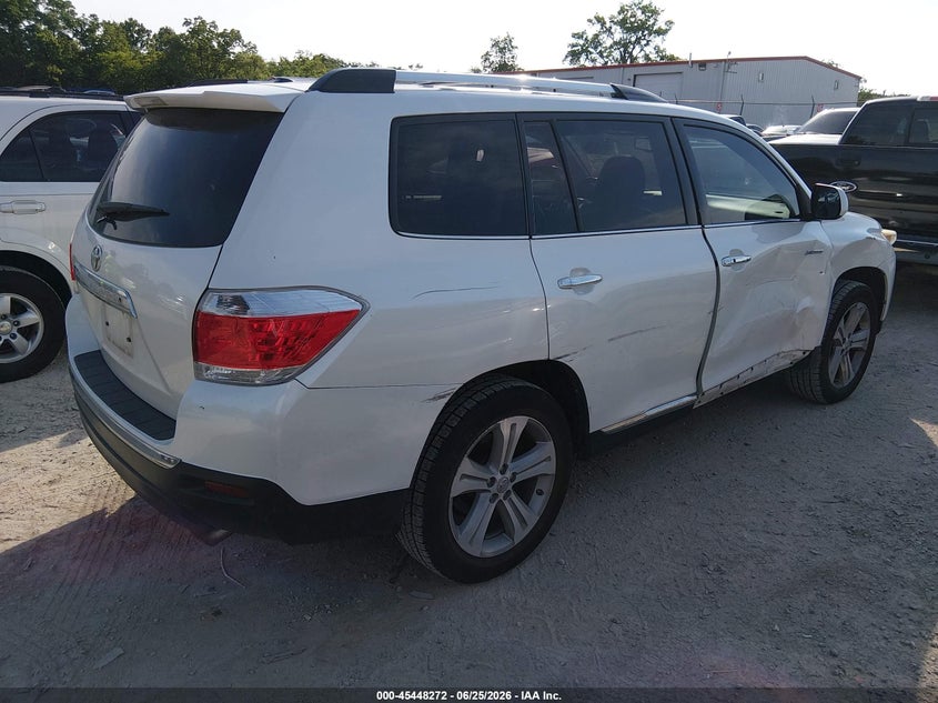 2013 TOYOTA HIGHLANDER auction photo 4