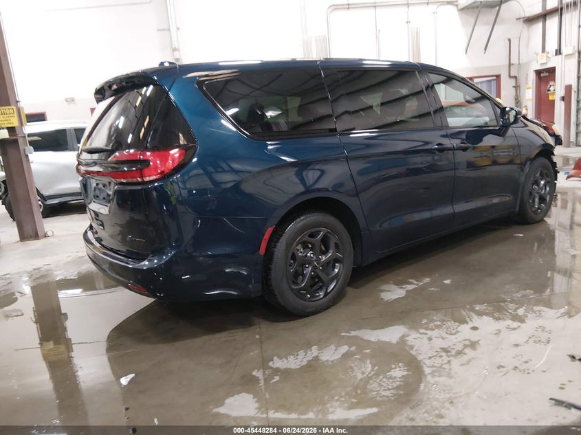 Vin: 2c4rc1l76nr135784, lot: 45946393, chrysler pacifica hybrid touring l 20224