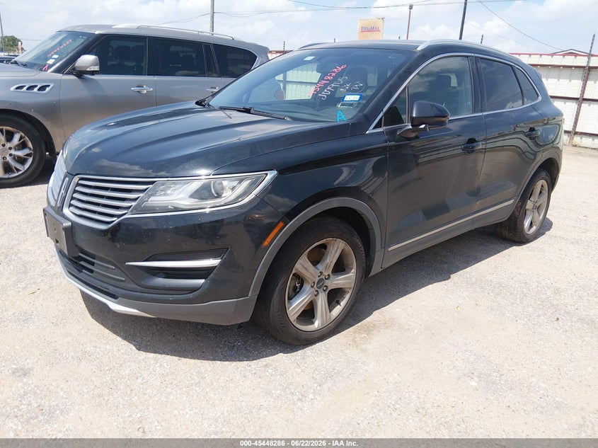 5LMCJ1C91GUJ07905 2016 Lincoln Mkc Premier photo 1