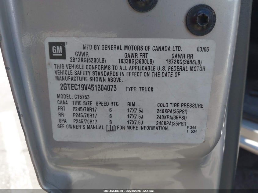 2005 GMC SIERRA PICKUP 4.8L V-8 285HP