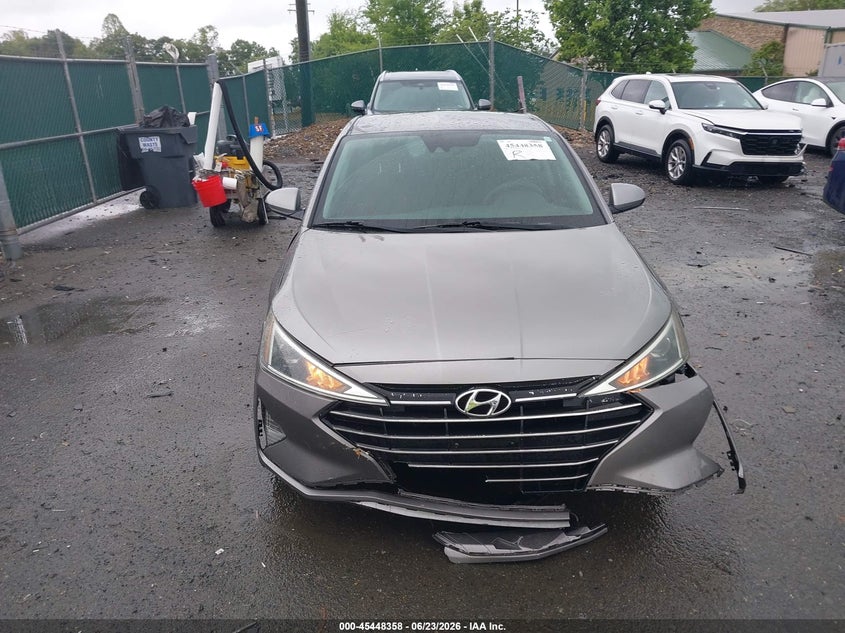 AtlanticExpress - Hyundai Elantra