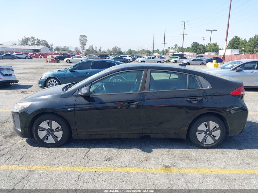 AtlanticExpress - Hyundai Ioniq Hybrid