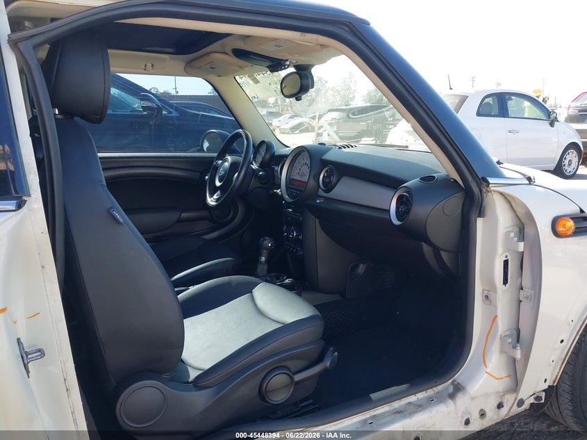 2013 MINI HARD TOP HATCHBACK 1.6L I-4 DOHC, VVT, 121HP
