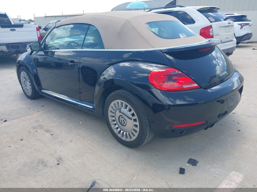 2016 Volkswagen Beetle 1.8T S VIN: 3VW507AT5GM808775 Lot: 45448543
