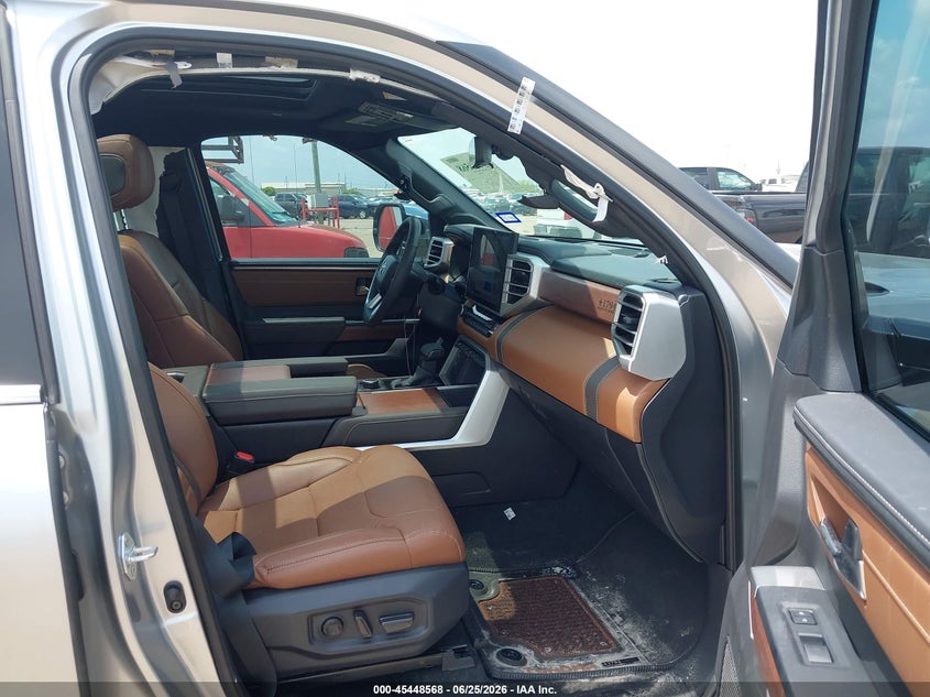 2025 TOYOTA TUNDRA auction photo 5