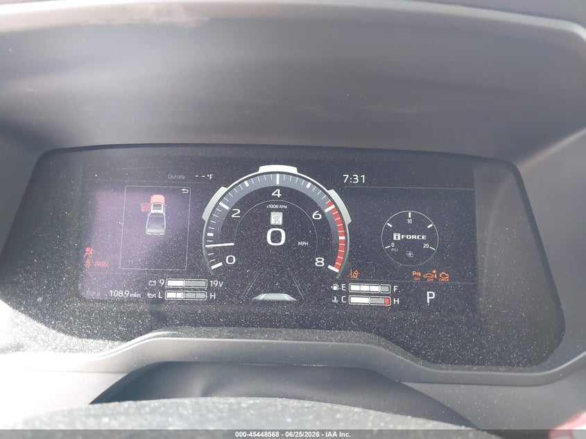 2025 TOYOTA TUNDRA auction photo 7
