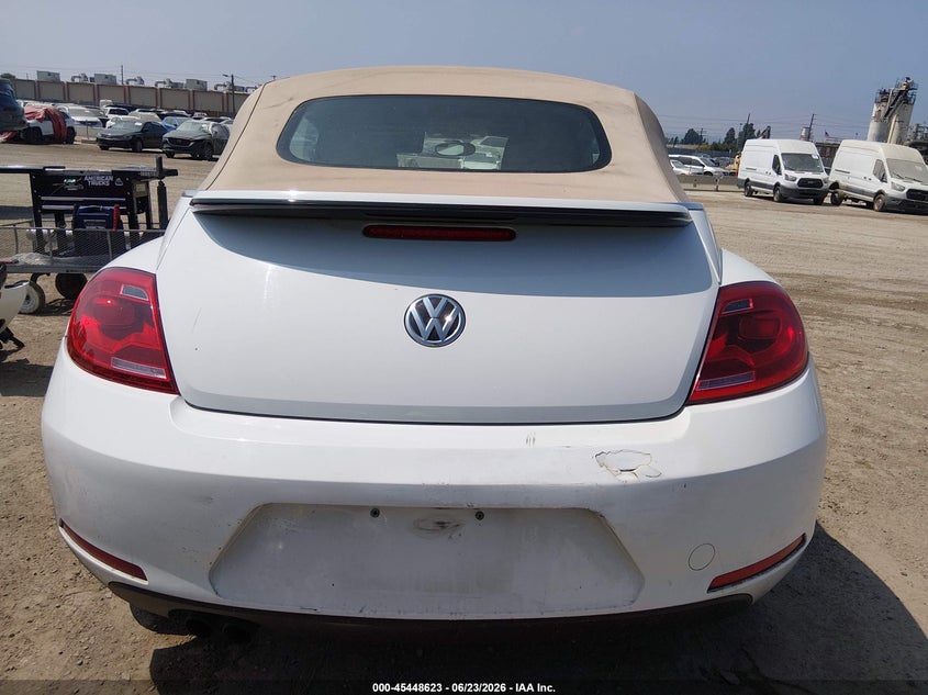 2015 Volkswagen Beetle 1.8T VIN: 3VW517AT3FM813629 Lot: 45448623