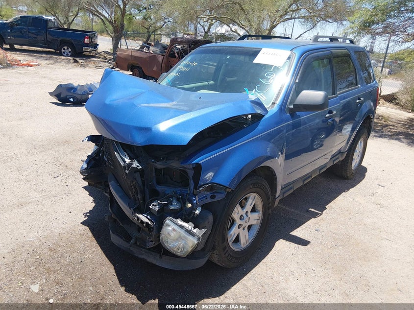 2010 Ford Escape Xlt 1FMCU0D79AKC60780 photo 1