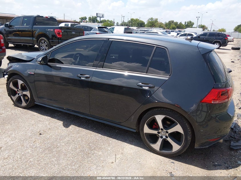 2017 Volkswagen Golf Gti S 4-Door VIN: 3VW5T7AU4HM010883 Lot: 45448766