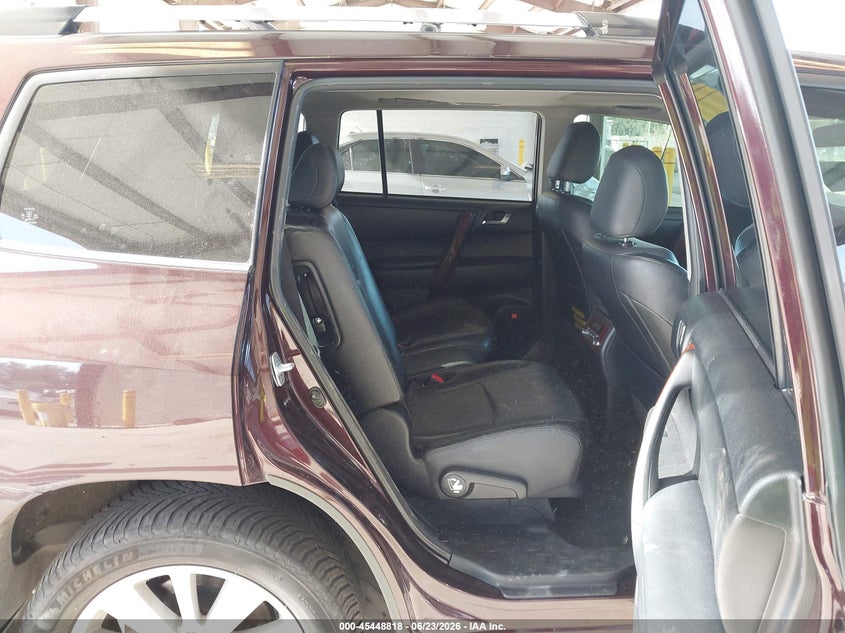 2013 TOYOTA HIGHLANDER HYBRID auction photo 8