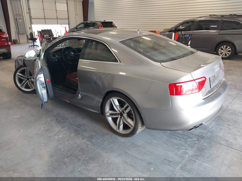 2009 AUDI S5 auction photo 3