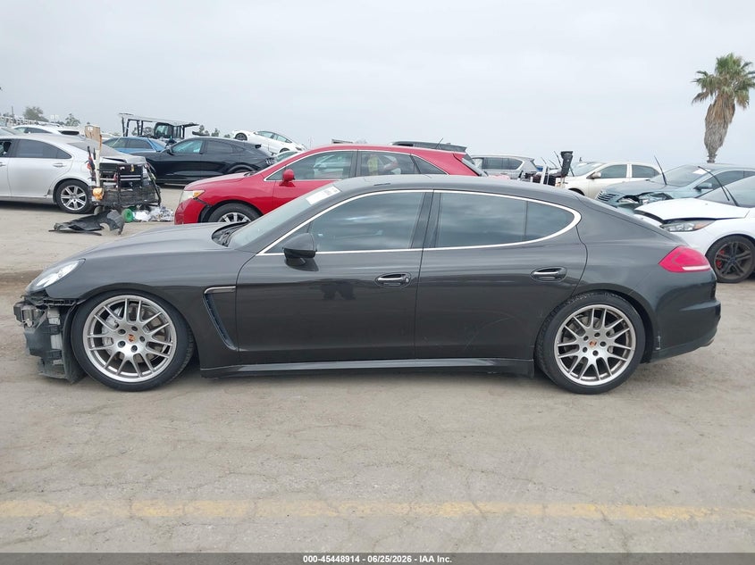 2014 Porsche Panamera 4S VIN: WP0AB2A71EL055598 Lot: 45448914