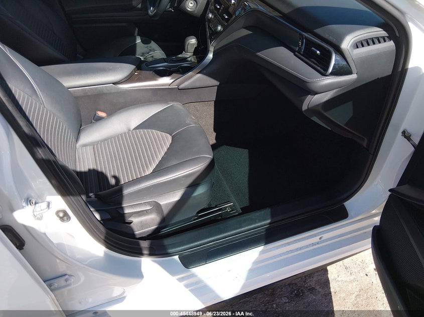 2021 TOYOTA CAMRY auction photo 5