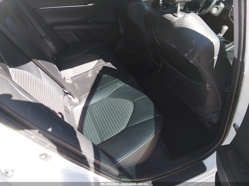 2021 TOYOTA CAMRY auction photo 8