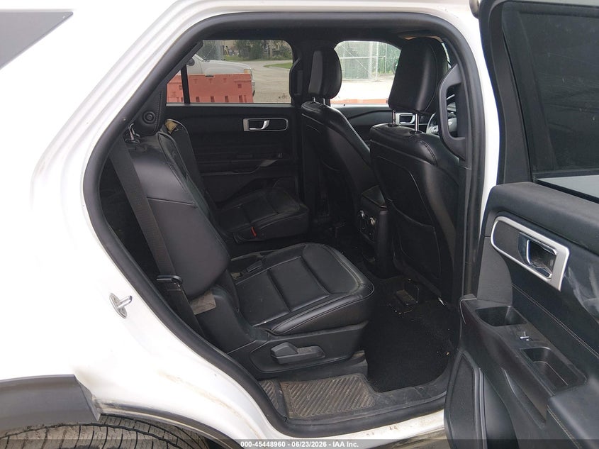 2020 FORD EXPLORER XLT · Фото 8