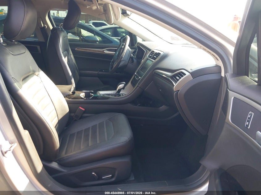 2014 FORD FUSION auction photo 5